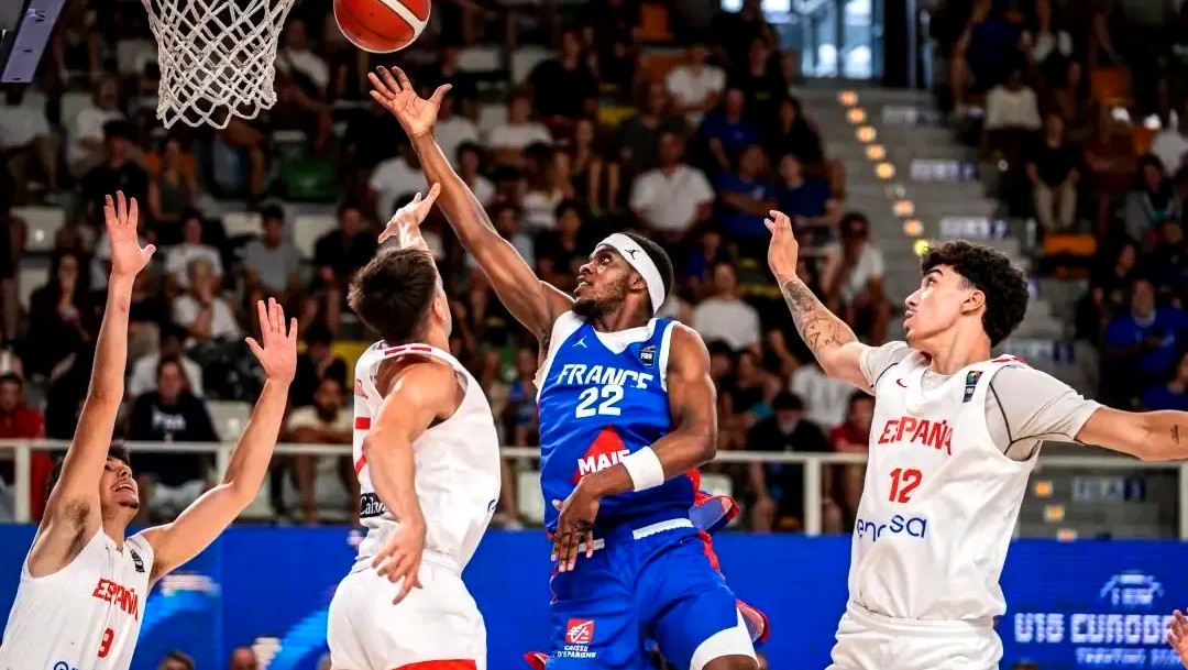Francia frustra a España en Eurobasket Sub-18: un final amargo