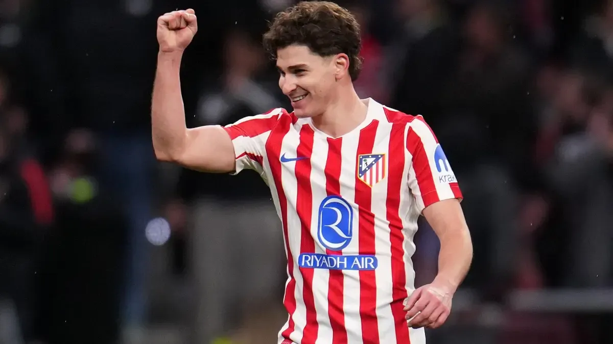 El futuro de Julián Álvarez: ¿Nuevo rumbo al Barça?